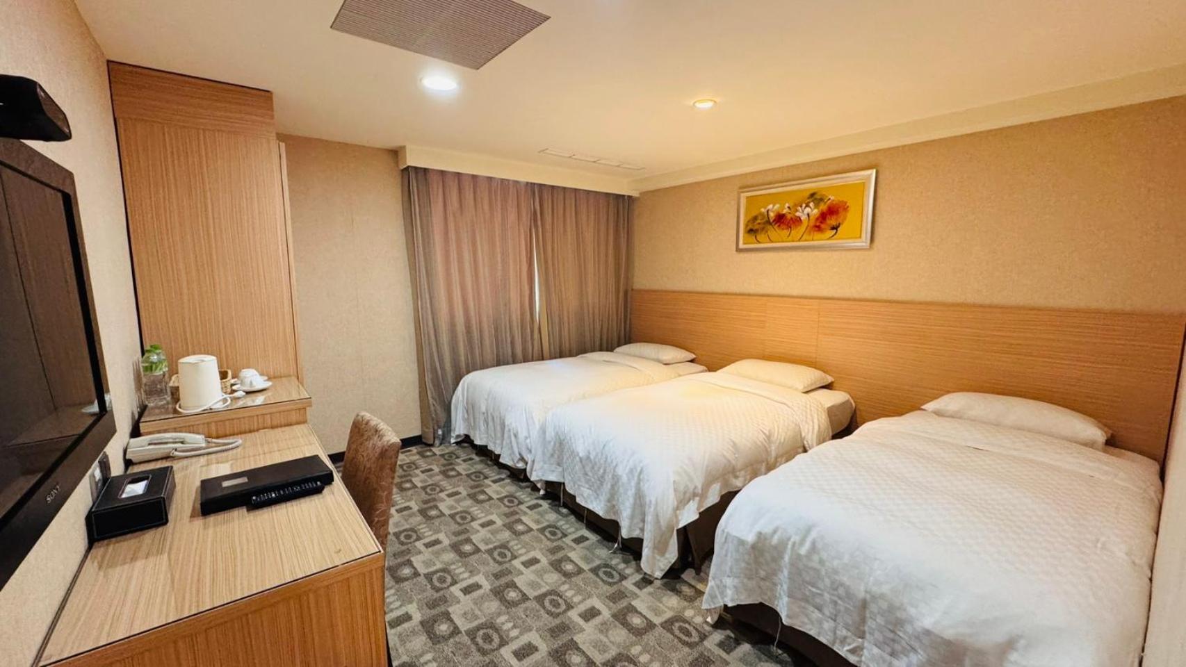 The Metro Hotel Taichung Eksteriør bilde